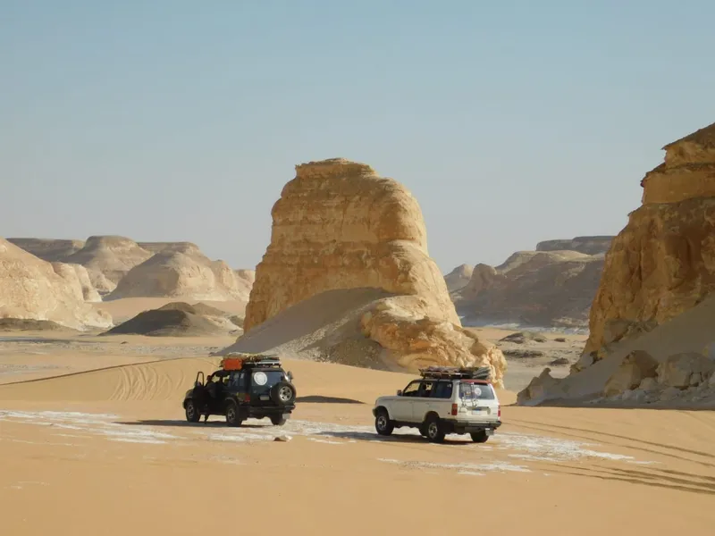 mini-safari-to-white-desert-of-egypt_jUQv4